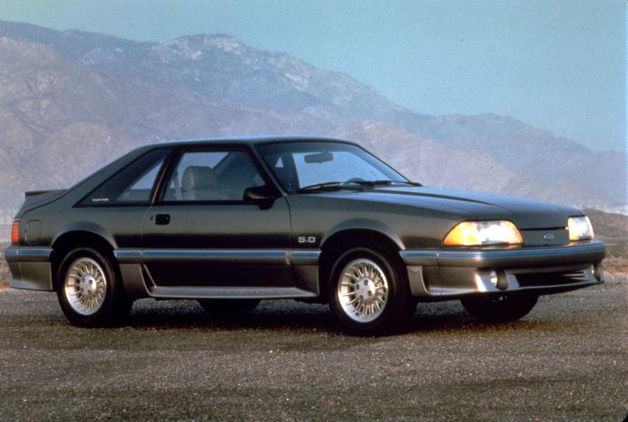  Ford Mustang 1987 года  (фото 12 из 13)